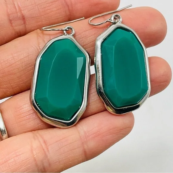 Christmas Earring Drop Dangle Green Big Statement Oval Party Costume Modern New - Picture 6 of 9